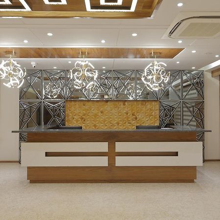 Hotel Silver Heights Ahmedabad Exterior photo