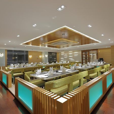 Hotel Silver Heights Ahmedabad Exterior photo